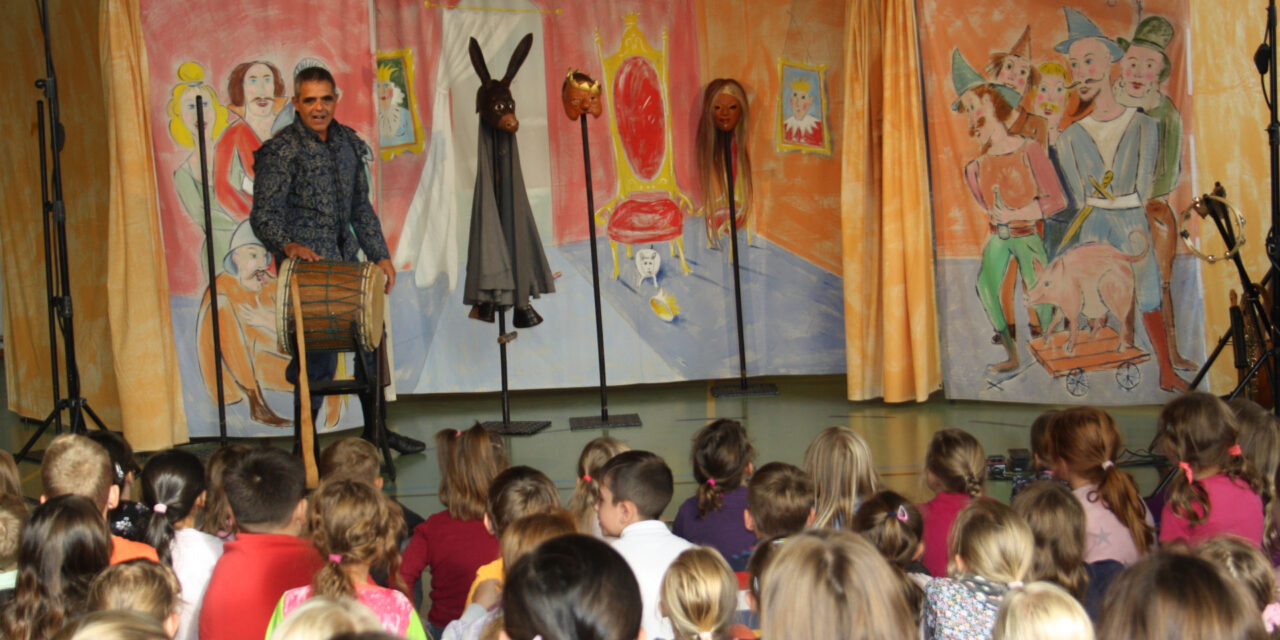 Theater Maskara – das Eselein